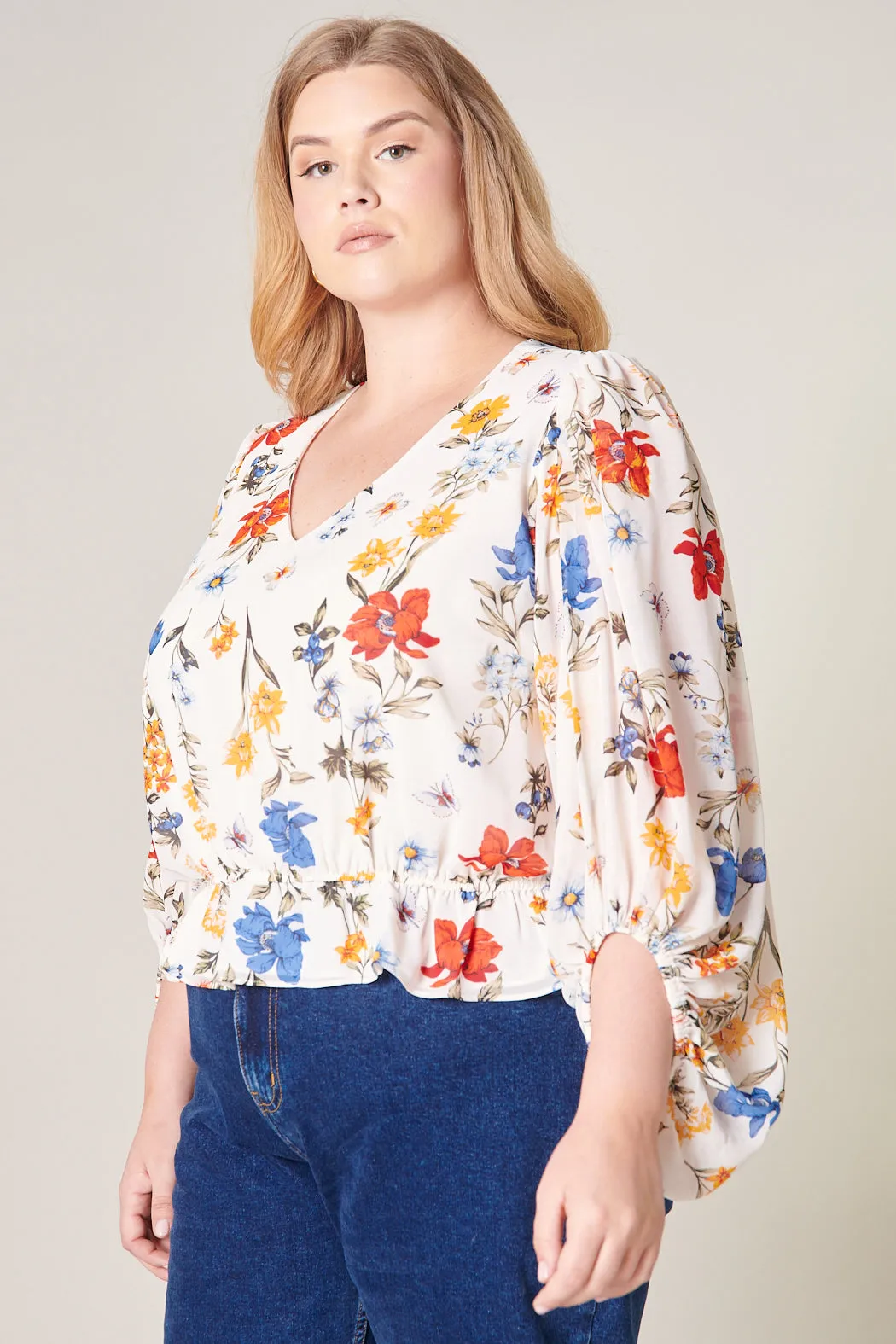 April Primary Floral Ways Balloon Sleeve Blouse Curve