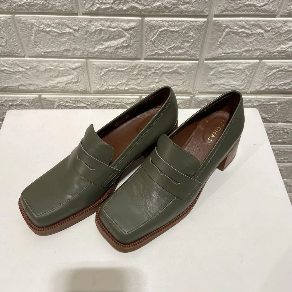 Busy Leather Heeled Loafers