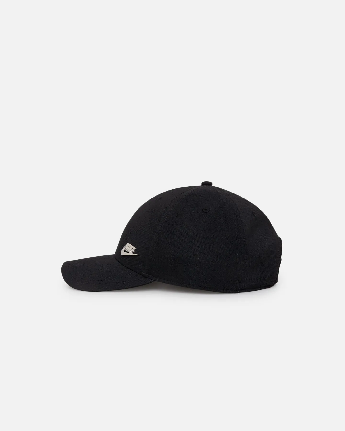 Nike Dri-FIT Club Structured Metal Logo Cap Black/Metallic