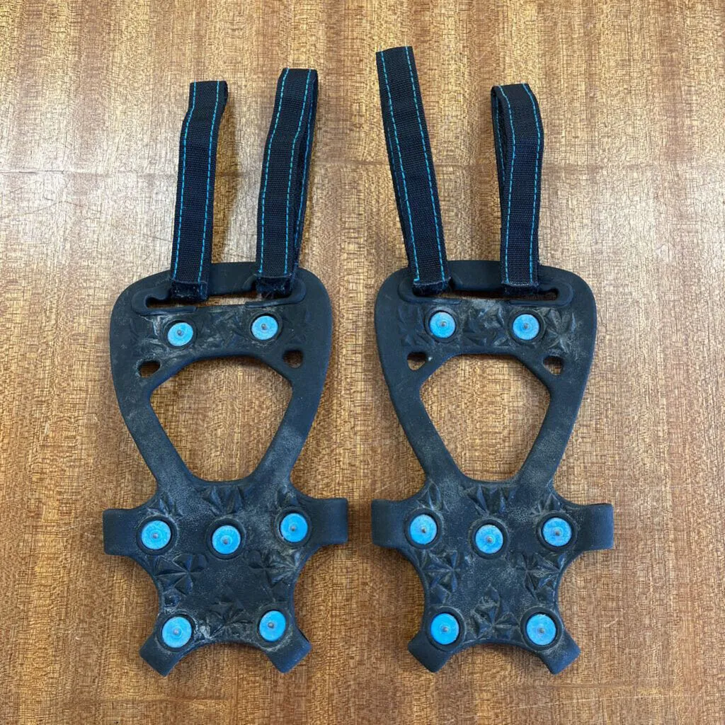 Nordic Grip - Running Traction Aid/Ice Cleats - MSRP $35: Black/Blue--SM