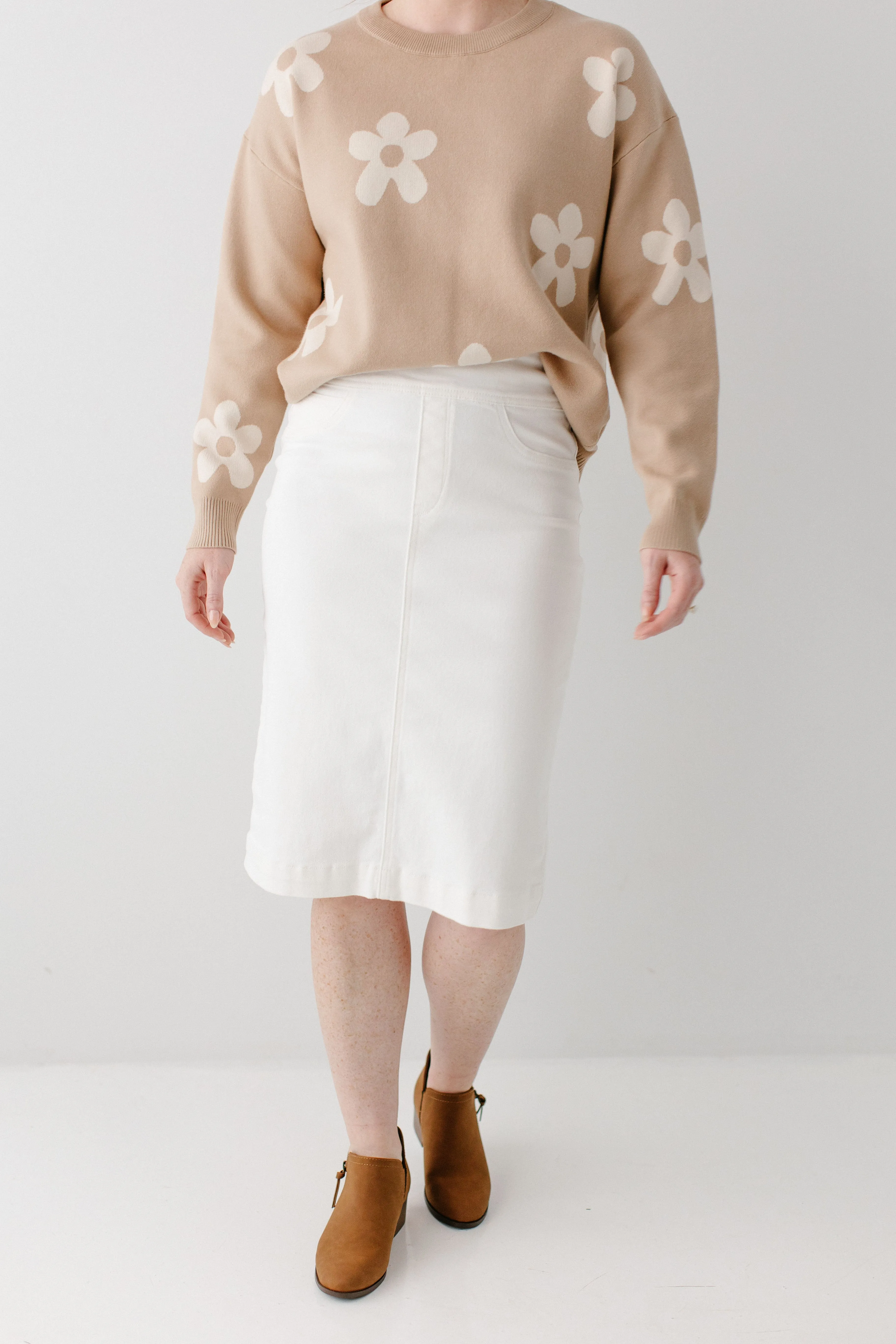 'Sara' Stretch Denim Skirt in Ivory