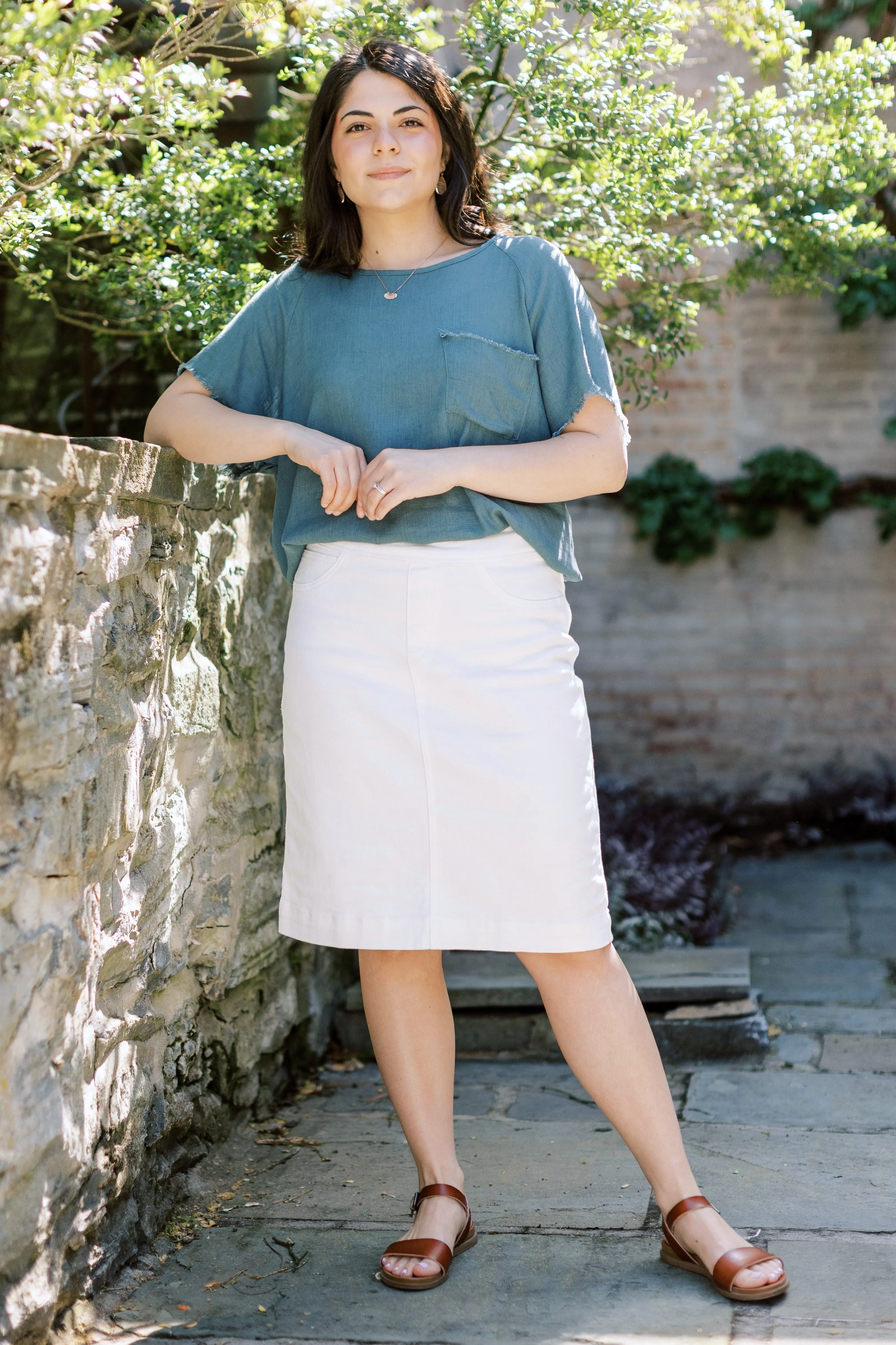 'Sara' Stretch Denim Skirt in Ivory