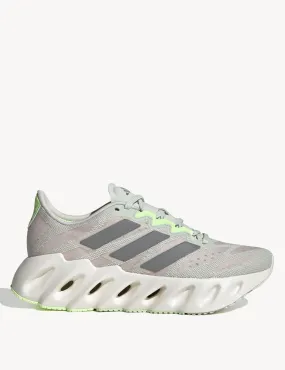 Switch FWD Running Shoes - Linen Green/Silver Metallic/Putty Mauve